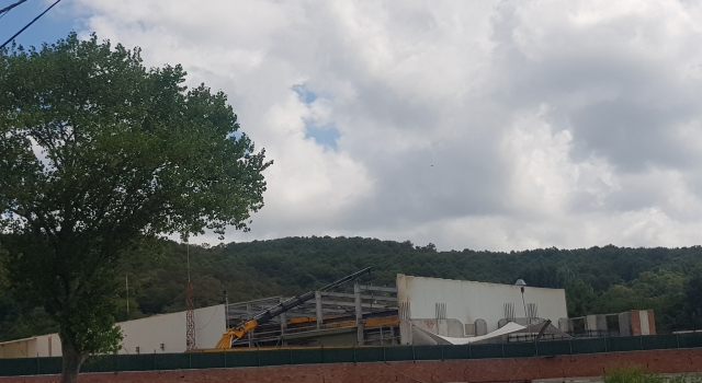 Solmaz'ı Yıkan POYRAZ, Alp Hindi'yi neden Yıkmıyor?